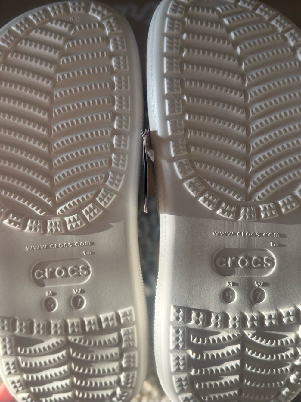 NWT Crocs Classic Crush Platform Clog White Women’s 7 Men’s 5 - Picture 5 of 8